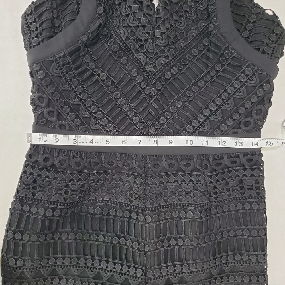 Adelyn Rae Black Fitted Lace Lined Romper Keyhole Front Comfortable Dressy Boho - Picture 7 of 11